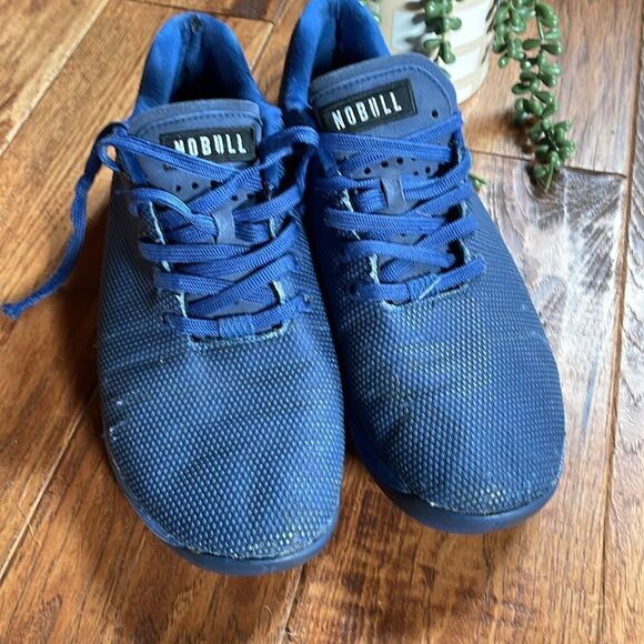 NOBULL Sneakers  - Picture 16 of 17